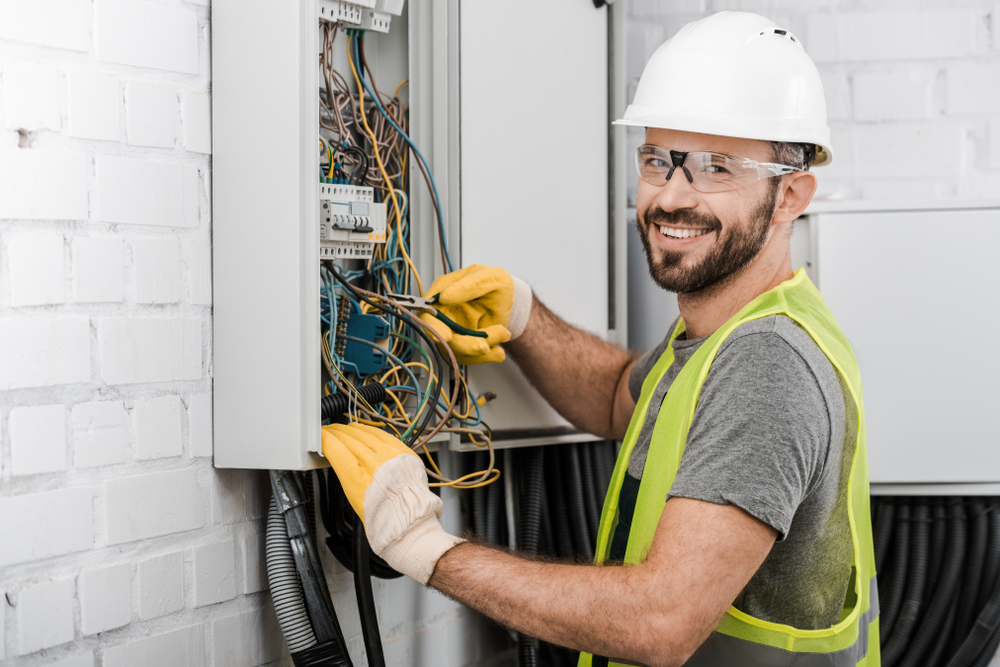 Hire Licensed Accredited Electrician For Business